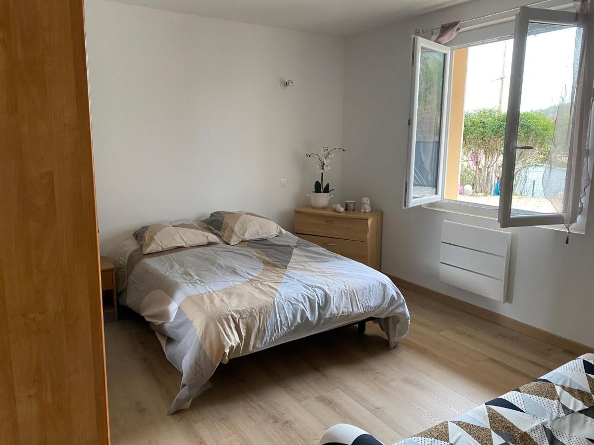 Appartement Studio Neuf Bas De Villa Gorges Du Verdon A Riez Dış mekan fotoğraf