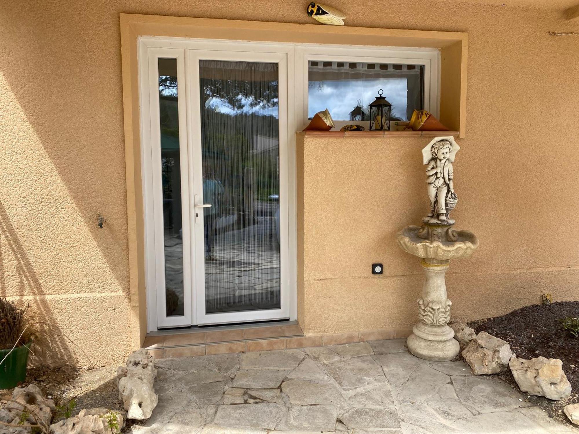 Appartement Studio Neuf Bas De Villa Gorges Du Verdon A Riez Dış mekan fotoğraf