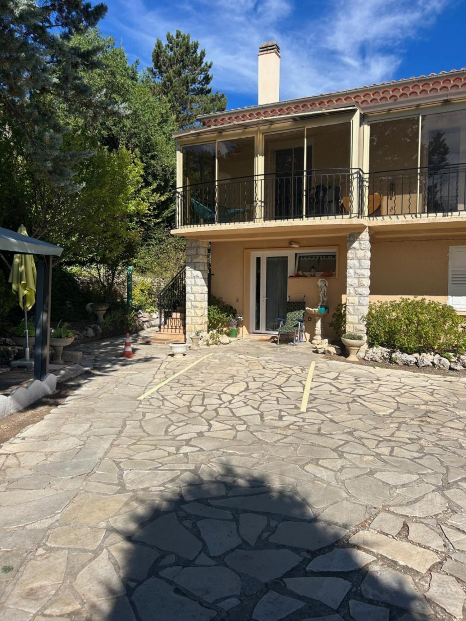 Appartement Studio Neuf Bas De Villa Gorges Du Verdon A Riez Dış mekan fotoğraf